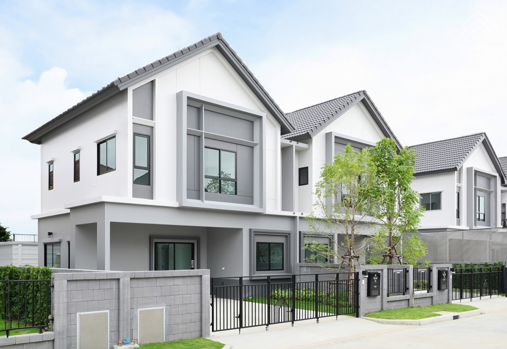 Britania-Thepharak-Srinakarin-Norwich_1