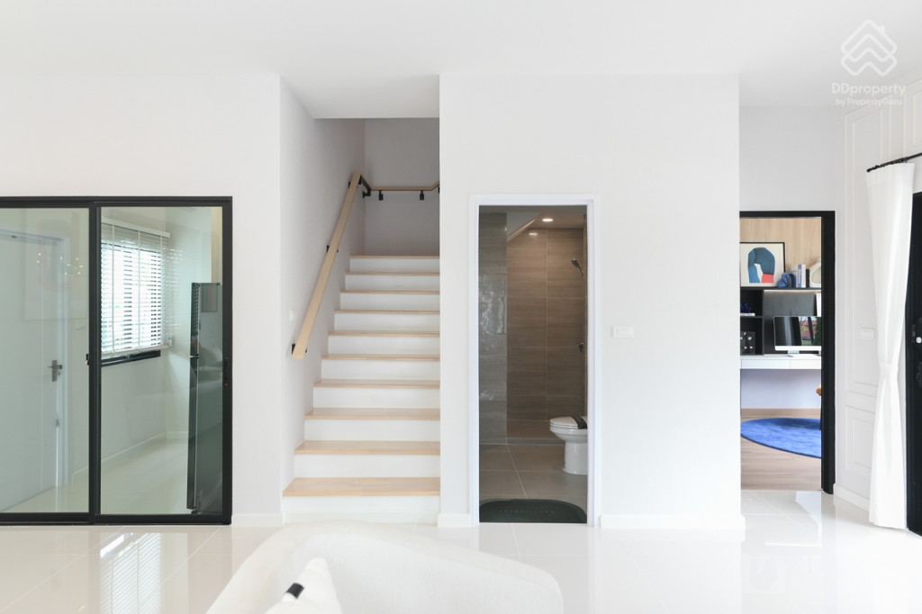 Britania-Thepharak-Srinakarin-Norwich_13