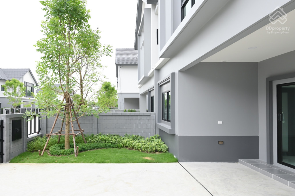 Britania-Thepharak-Srinakarin-Norwich_4