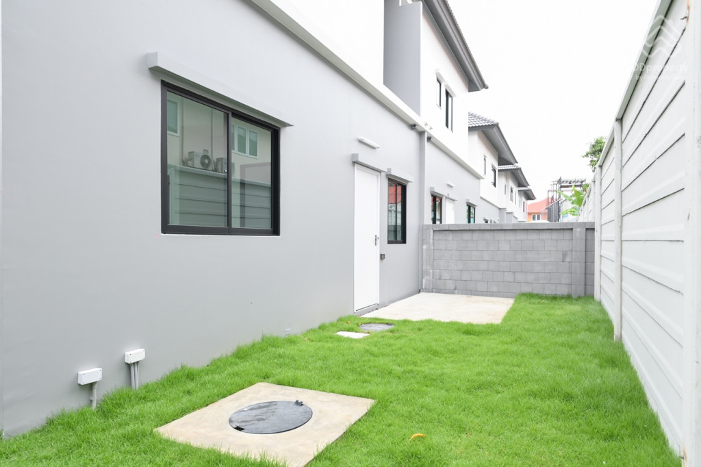 Britania-Thepharak-Srinakarin-Norwich_6