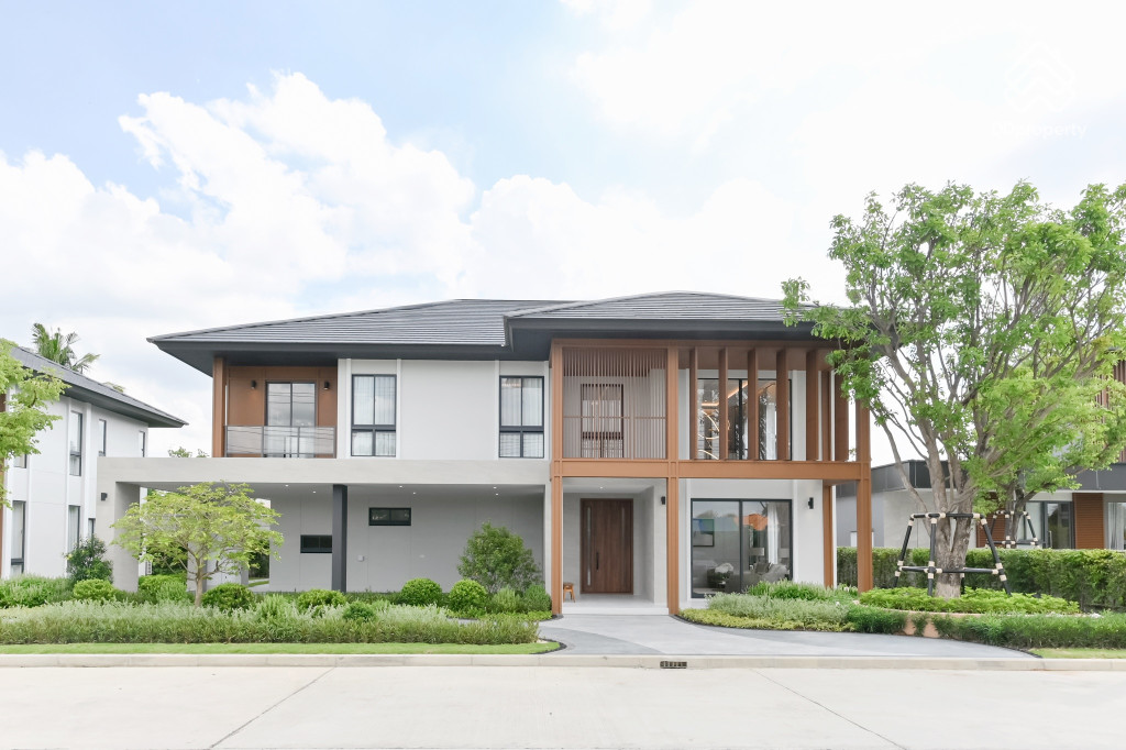 The-Pavilion-Pinklao-Sai-4-Review_1