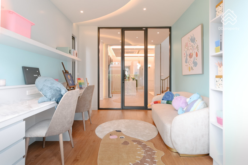 The-Pavilion-Pinklao-Sai-4-Review_17