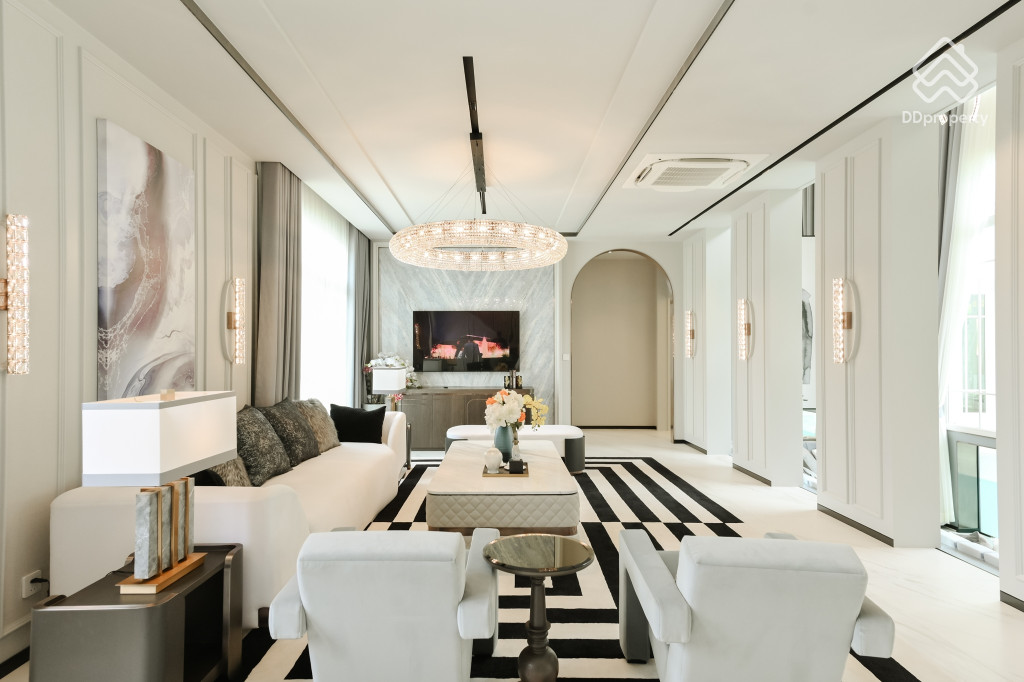 The-Grand-Pinklao-Kanchana-DDproperty-Versailles_15