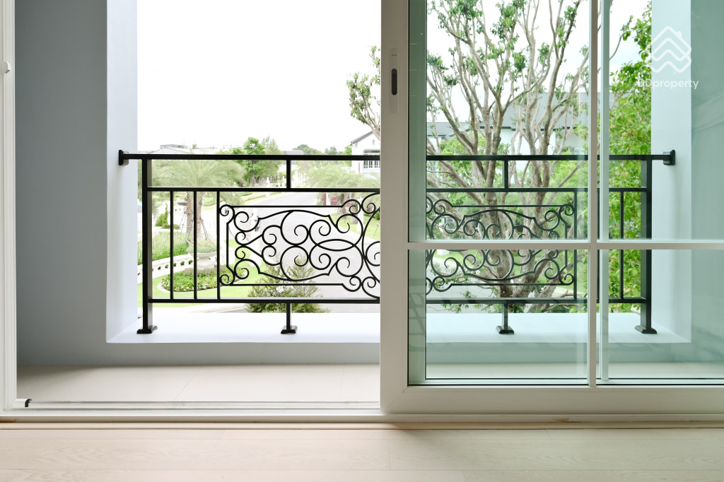 The-Grand-Pinklao-Kanchana-DDproperty-Versailles_52