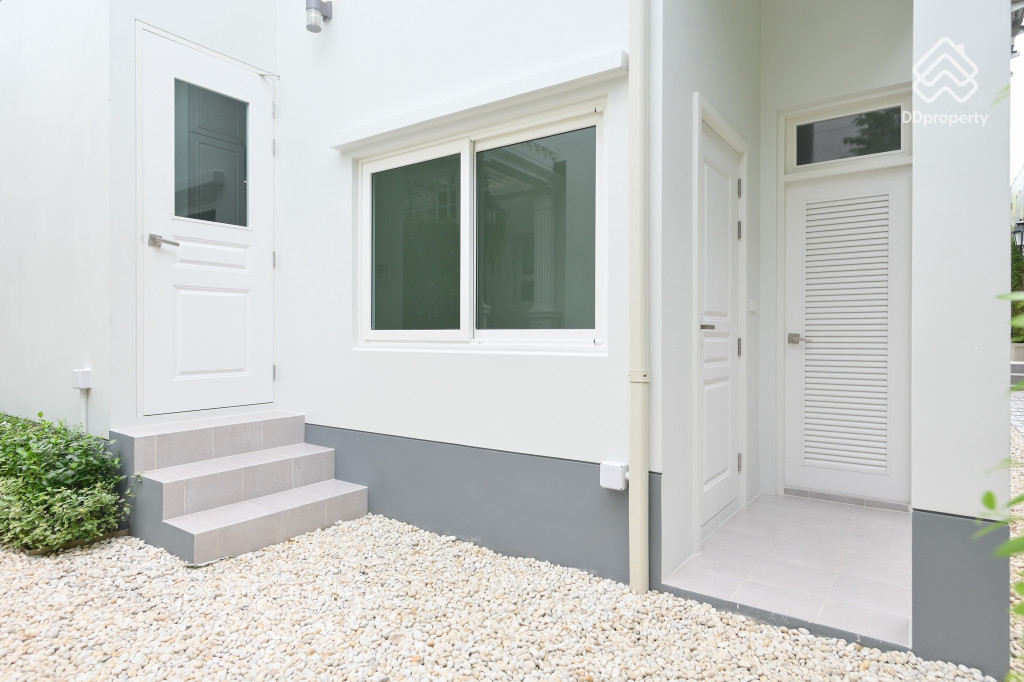 The-Grand-Pinklao-Kanchana-DDproperty-Versailles_9