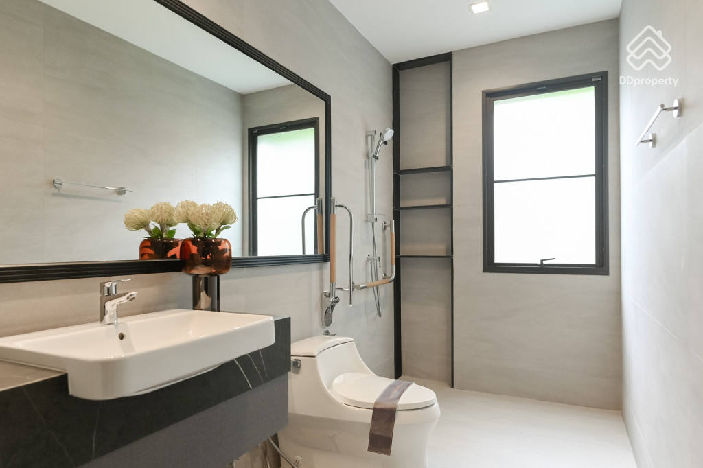 Grand-Bangkok- Boulevard-Na-Uthayan-Ethereal_24