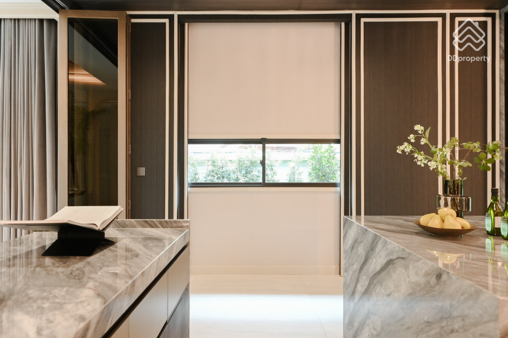 Grand-Bangkok- Boulevard-Na-Uthayan-Ethereal_29