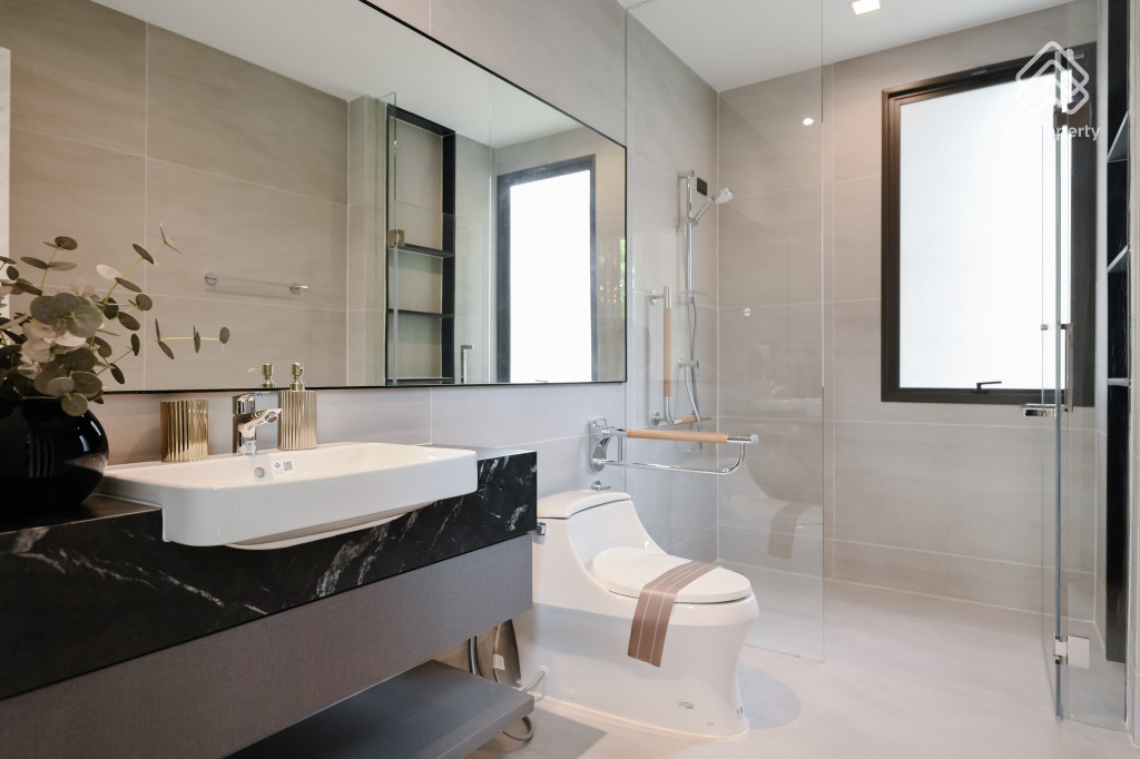 Grand-Bangkok-Boulevard-Pinklao-Borom-Aldhelm_19