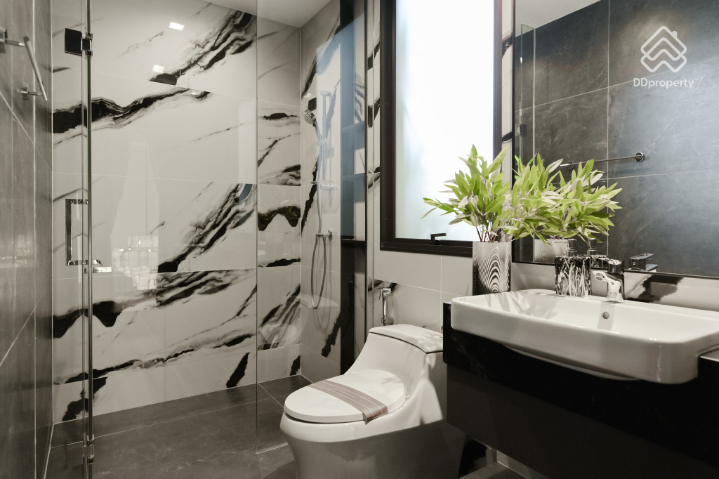 Grand-Bangkok-Boulevard-Pinklao-Borom-Aldhelm_28