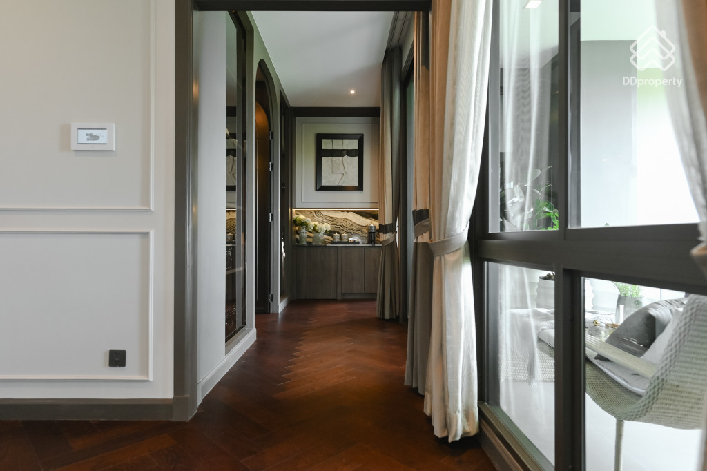 Grand-Bangkok-Boulevard-Pinklao-Borom-Aldhelm_39