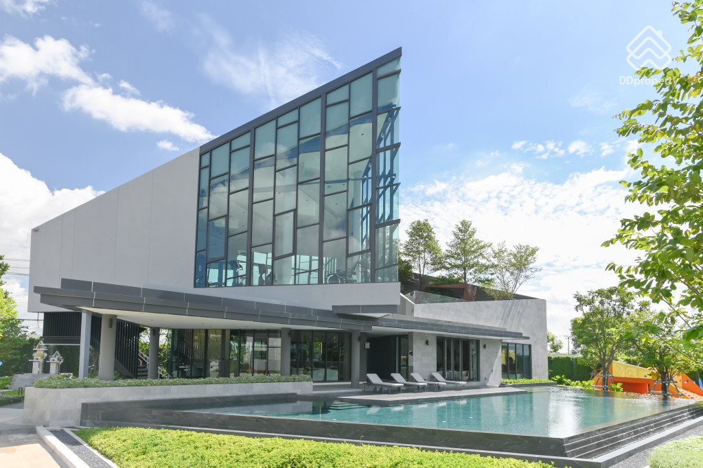 Venue-Portrait-Westgate-Facilities_1