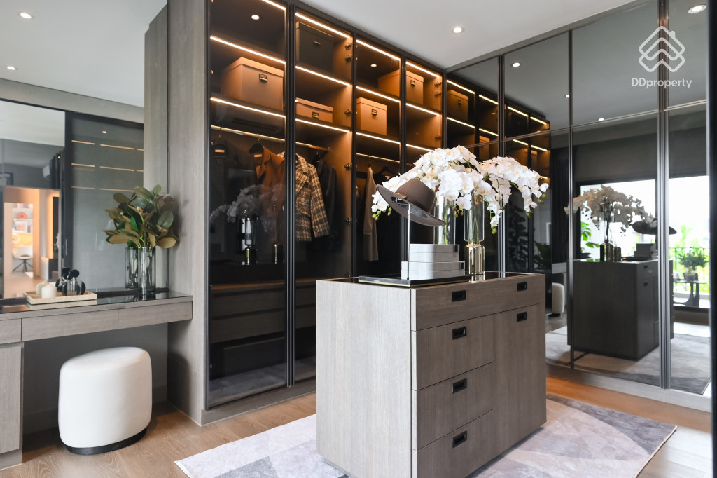 Venue-Portrait-Westgate-SILHOUETTE_25