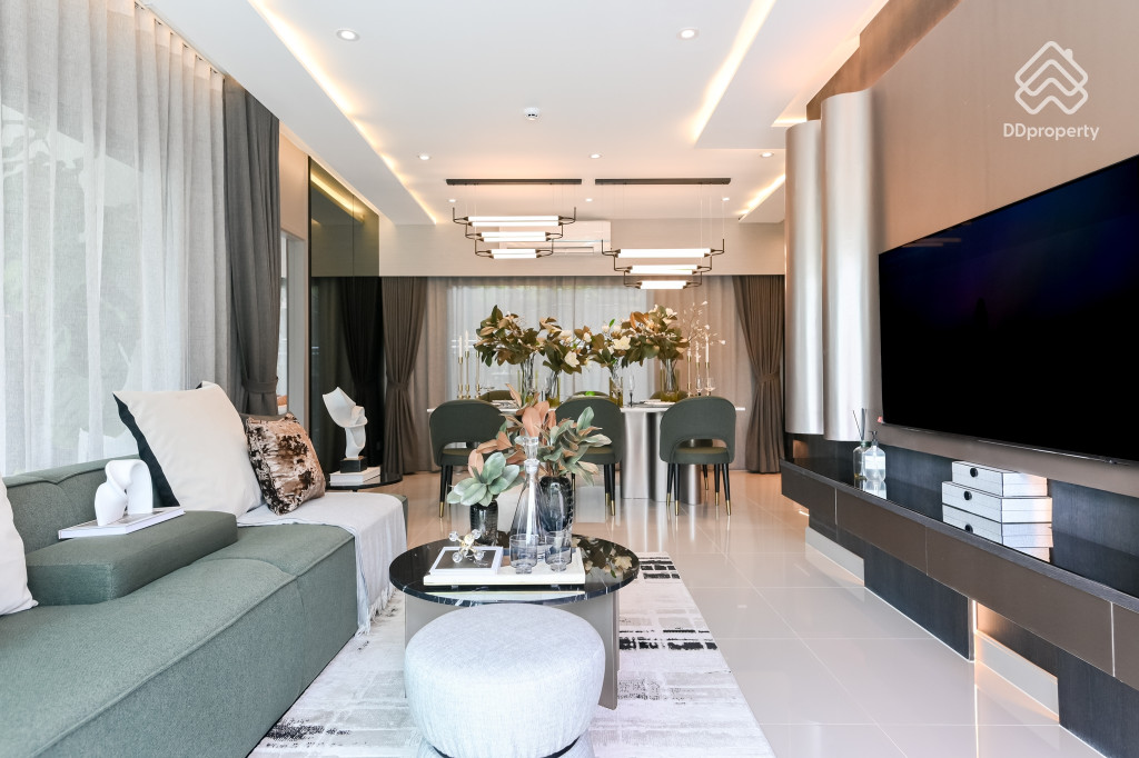 Venue-Portrait-Westgate-SILHOUETTE_6