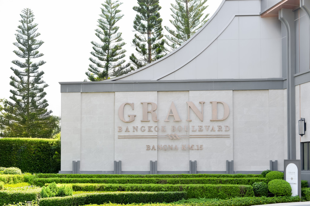Paid-Review-Oct-Grand-Bangkok-Boulevard-Bangna-km-15-A