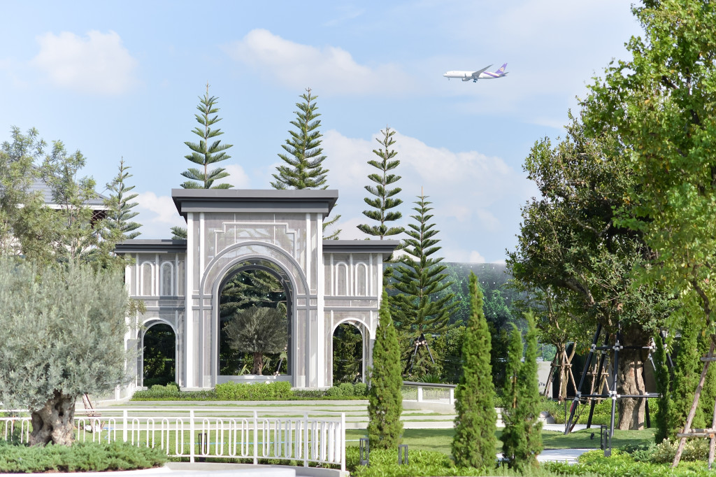 Paid-Review-Oct-Grand-Bangkok-Boulevard-Bangna-km-15-Location