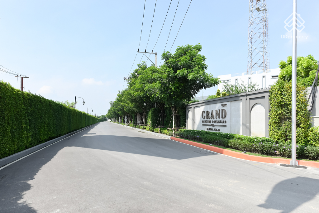 Paid-Review-Oct-Grand-Bangkok-Boulevard-Bangna-km-15-ROUTE-05