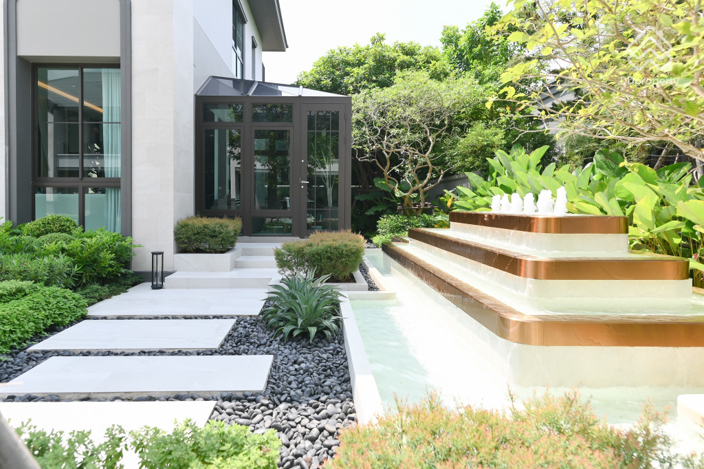 Paid-Review-Oct-Grand-Bangkok-Boulevard-Bangna-km-15-Review_3