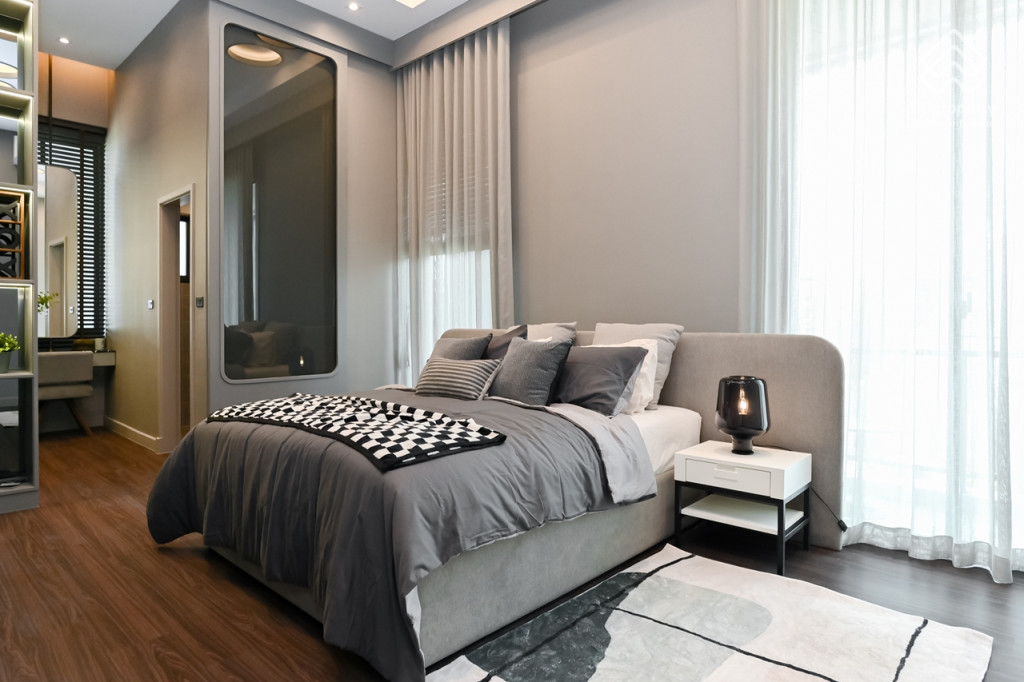 Bangkok-Boulevard-Borom-Sai-4-Review-COLOSSAL_39