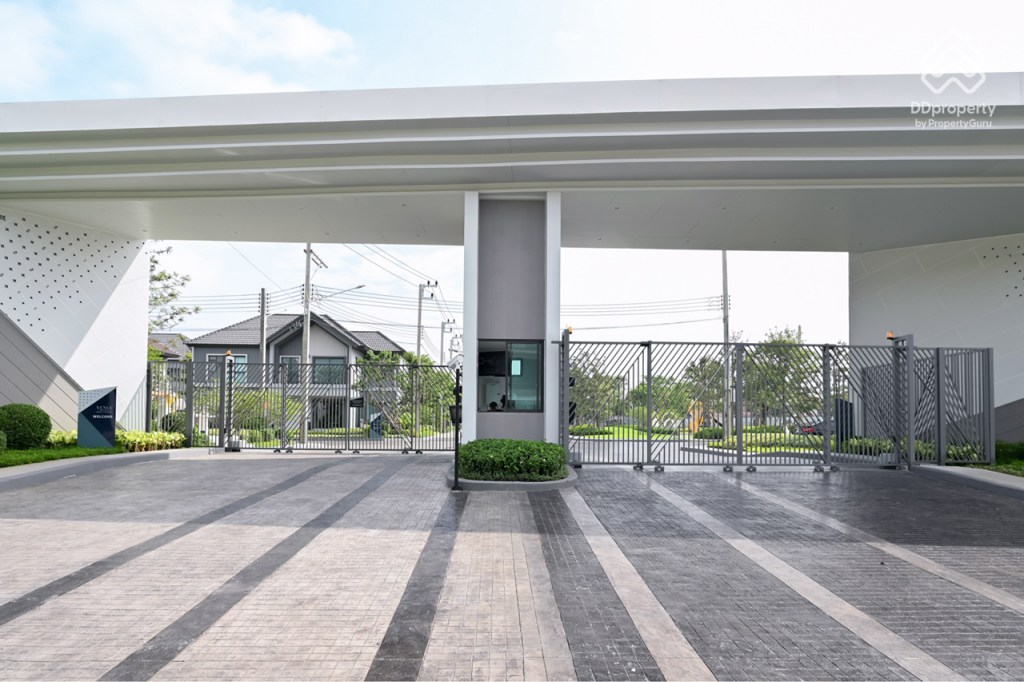 Venue-Portrait-Donmueang-Chaengwatthana-ROUTE-08