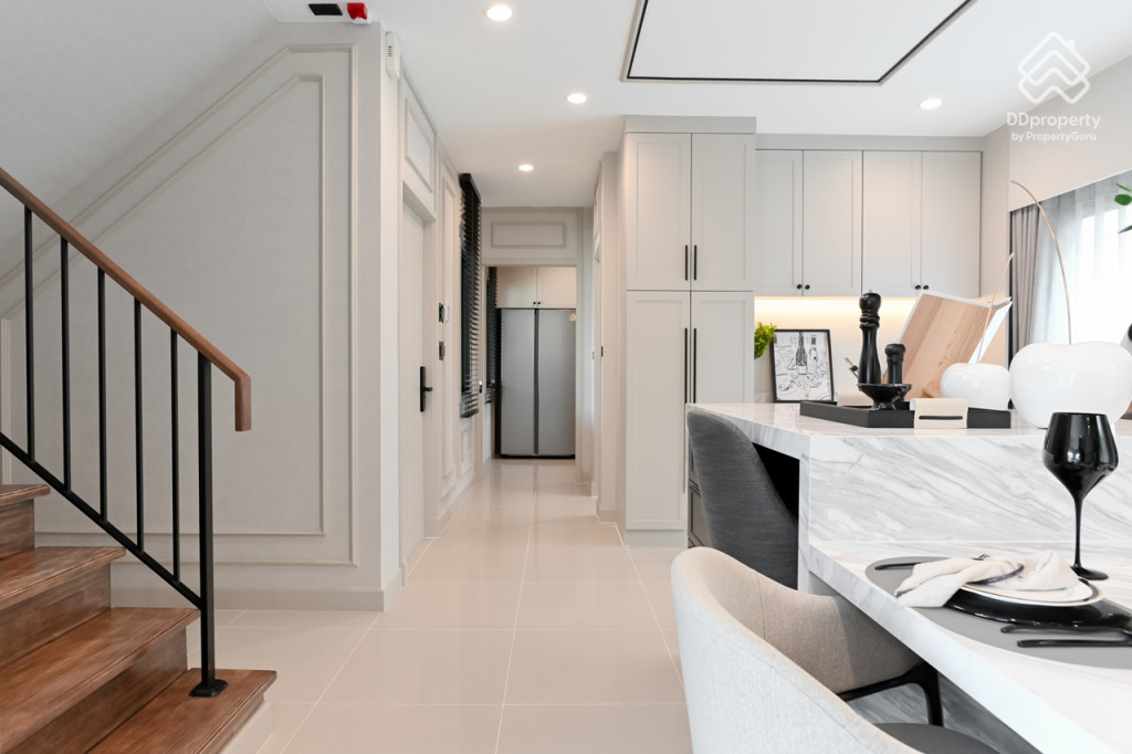 Venue-Portrait-Donmueang-Chaengwatthana-Review Ursa Minor_17