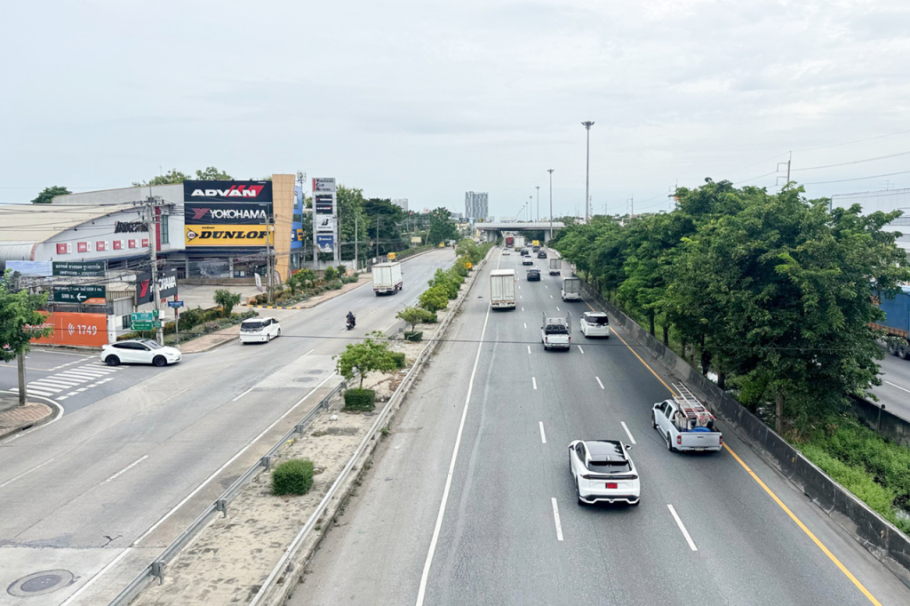 Grand-Bangkok-Boulevard-Petchkasem-Kanchana-Location