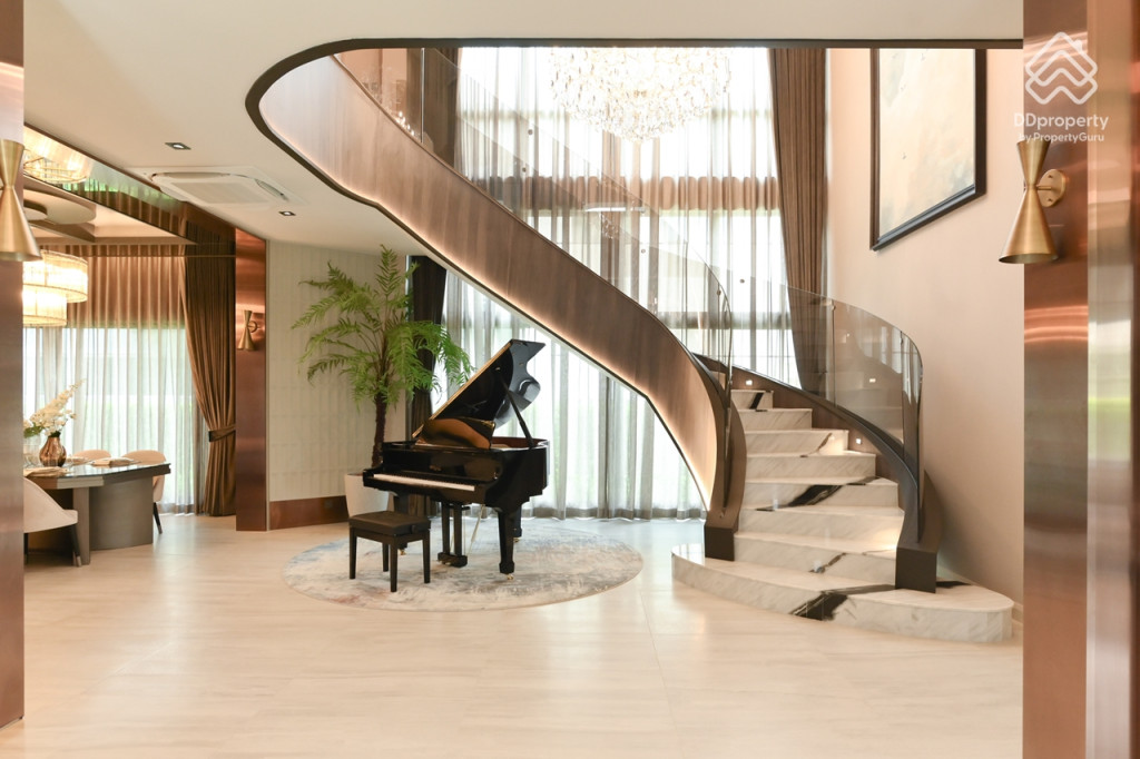 Grand-Bangkok-Boulevard-Petchkasem-Kanchana-SCHUBERT_13