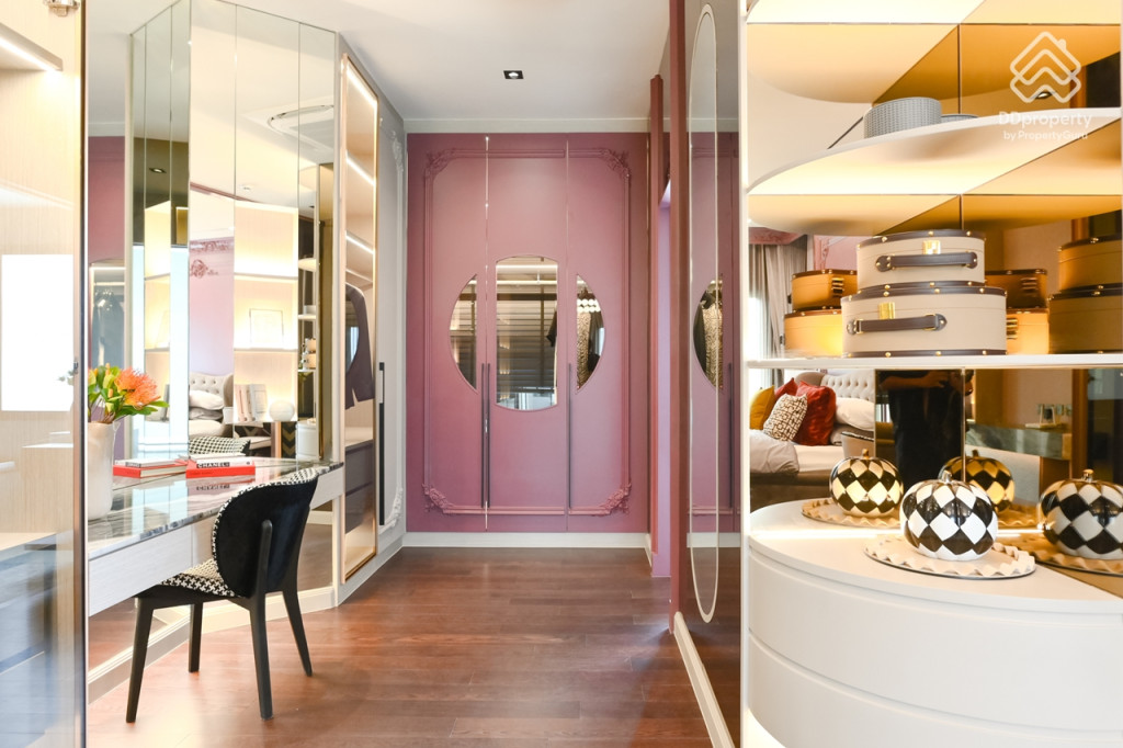 Grand-Bangkok-Boulevard-Petchkasem-Kanchana-SCHUBERT_38