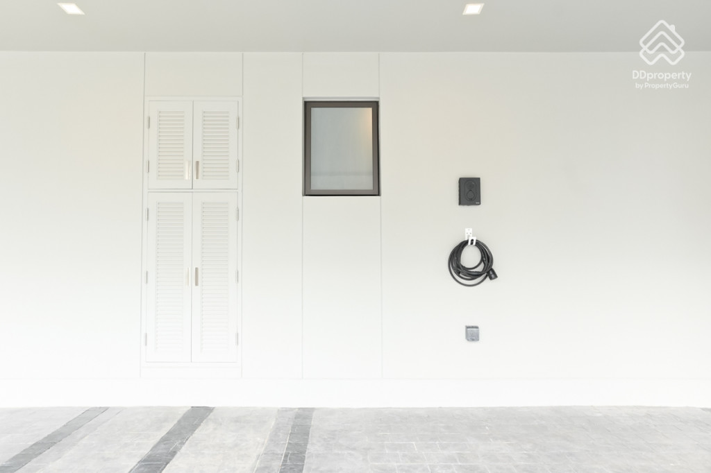 Grand-Bangkok-Boulevard-Petchkasem-Kanchana-SCHUBERT_4