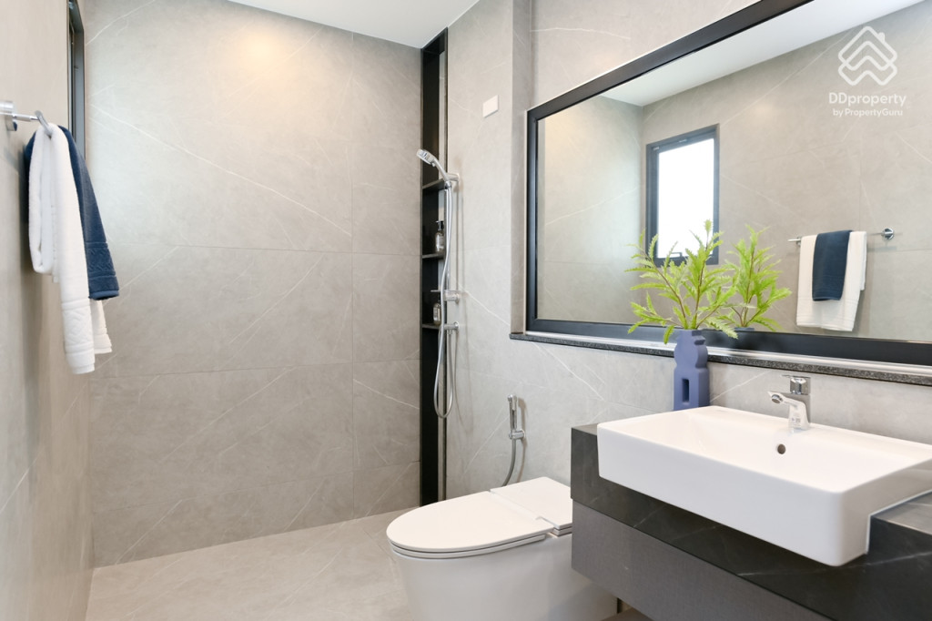 Grand-Bangkok-Boulevard-Petchkasem-Kanchana-SCHUBERT_43