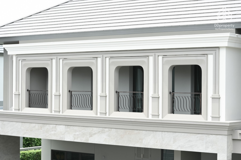 Grand-Bangkok-Boulevard-Petchkasem-Kanchana-SCHUBERT_51