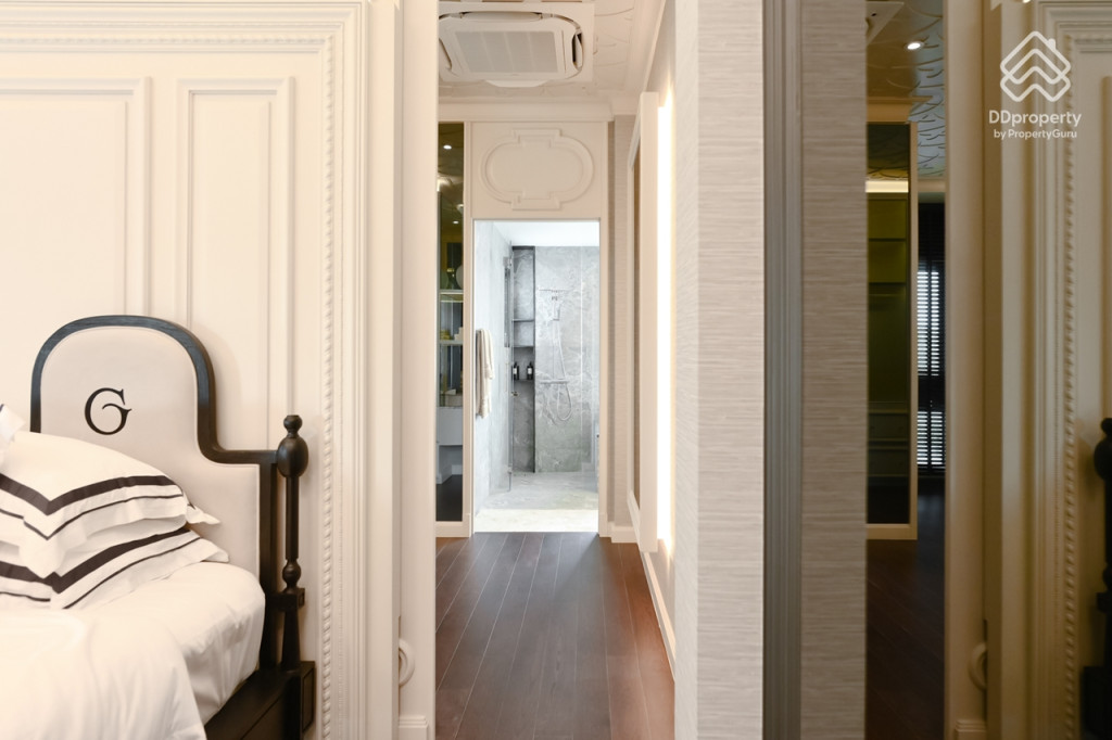 Grand-Bangkok-Boulevard-Petchkasem-Kanchana-SCHUBERT_52