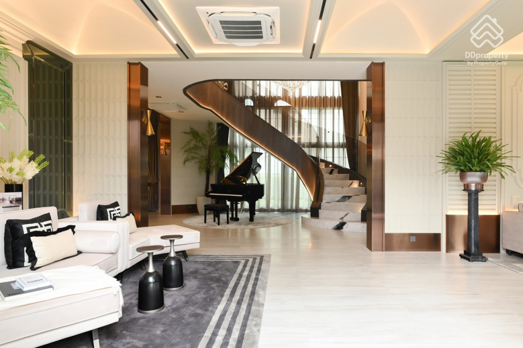 Grand-Bangkok-Boulevard-Petchkasem-Kanchana-SCHUBERT_9