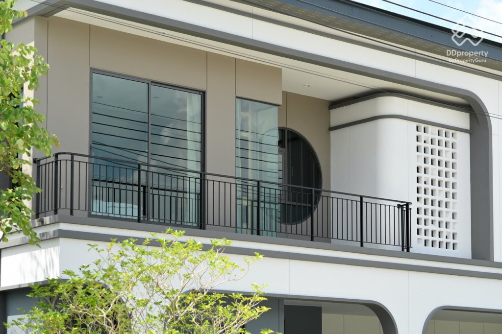 Venue-Form-Bangna-Srivaree-Review-MASTERY_40