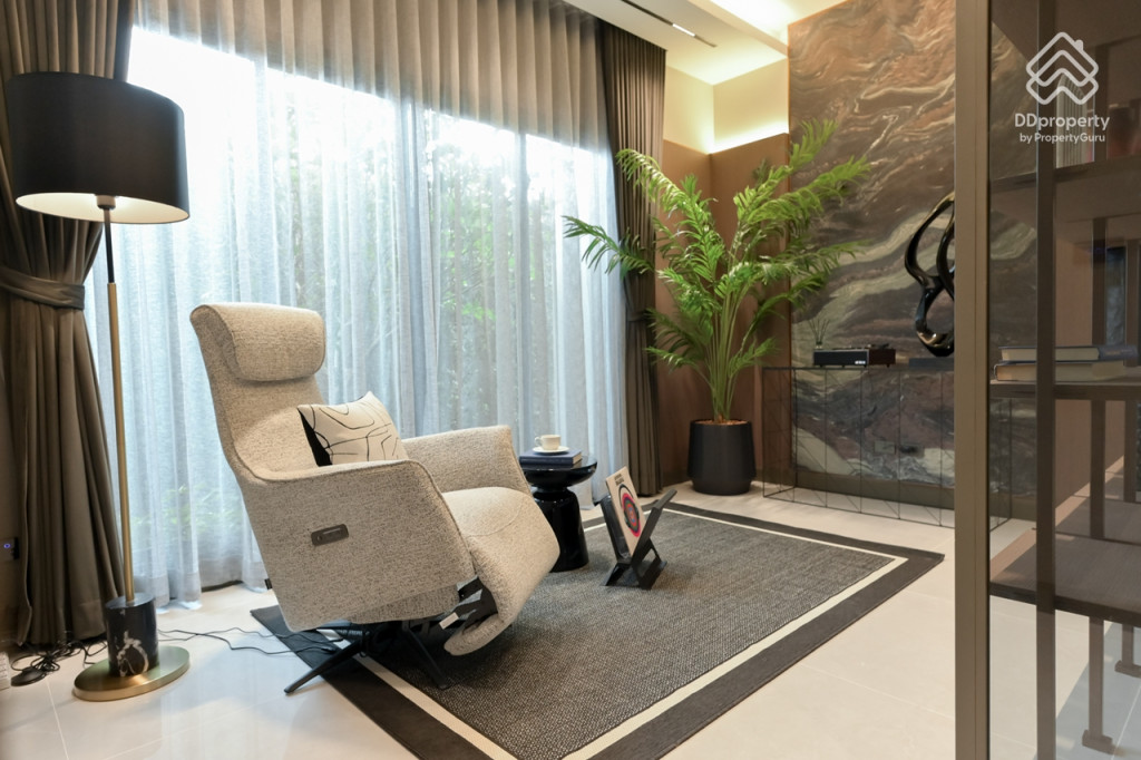 Bangkok-Boulevard-Tiwanon-Donmueang-LUCENT Type_11