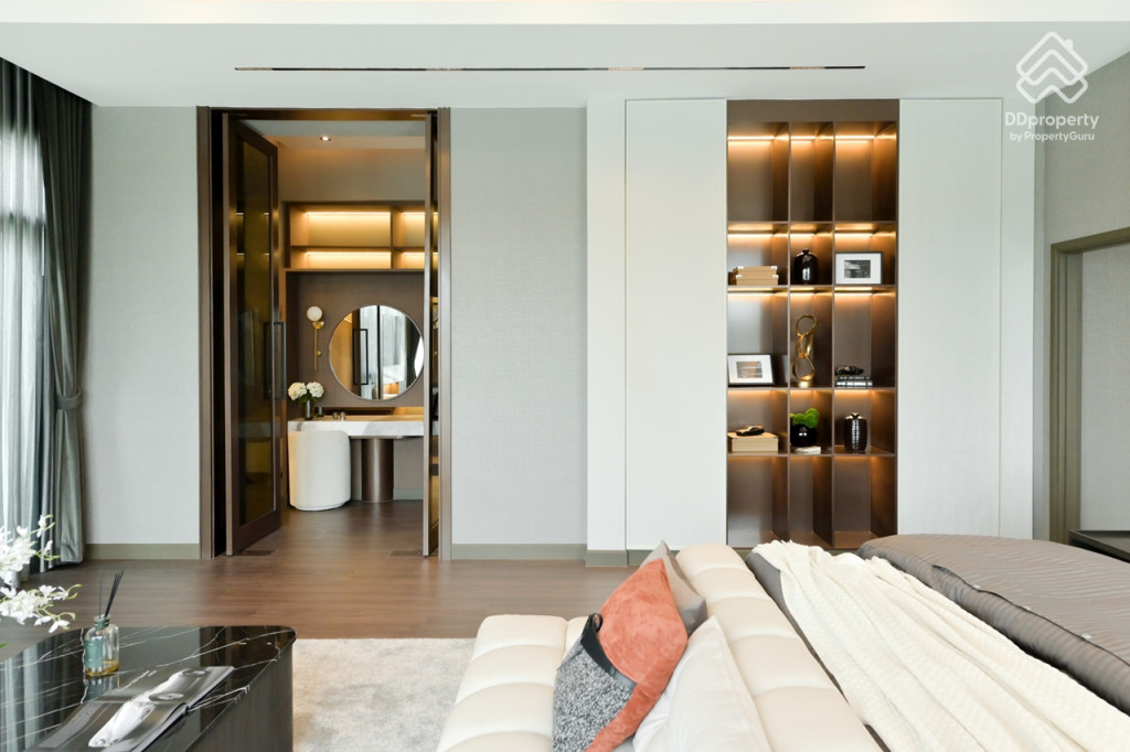 Bangkok-Boulevard-Tiwanon-Donmueang-LUCENT Type_25