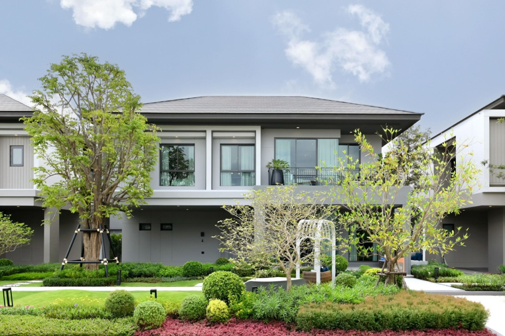 Bangkok-Boulevard-Ngamwongwan-D_Solis