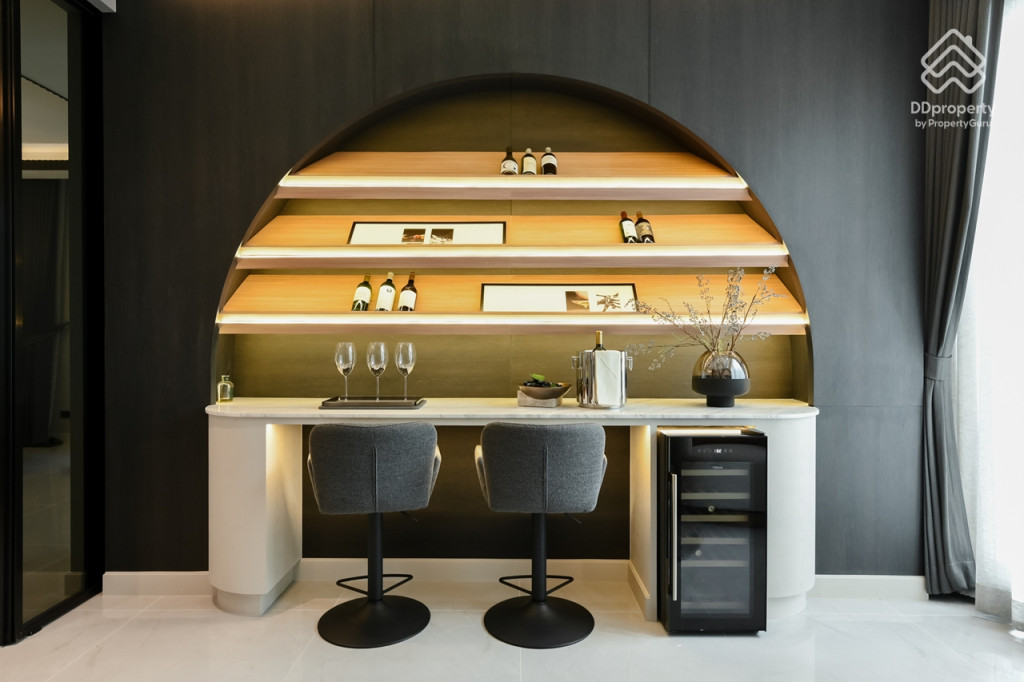 Bangkok-Boulevard-Ngamwongwan-Review Zenith Type_11-2