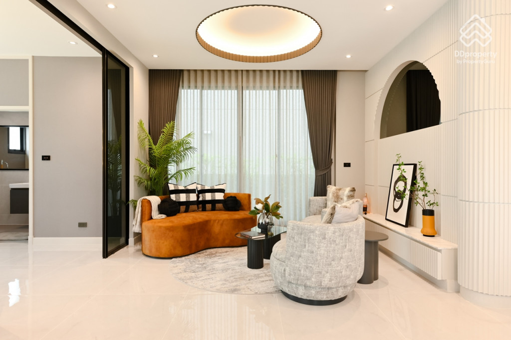 Bangkok-Boulevard-Ngamwongwan-Review Zenith Type_13