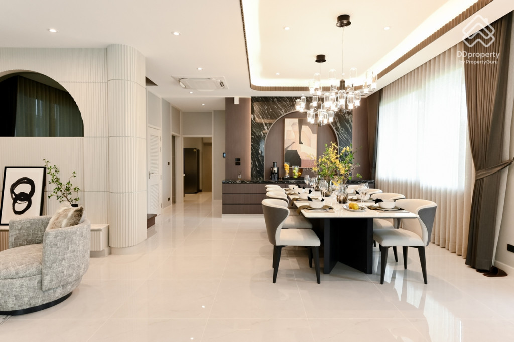 Bangkok-Boulevard-Ngamwongwan-Review Zenith Type_14