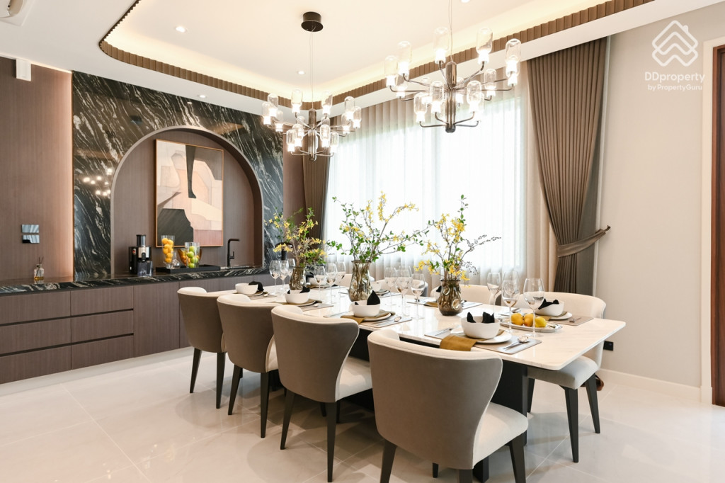 Bangkok-Boulevard-Ngamwongwan-Review Zenith Type_15-2