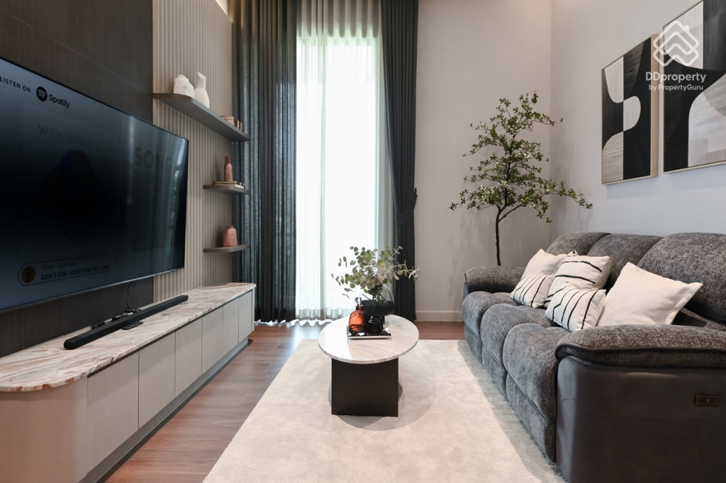 Bangkok-Boulevard-Ngamwongwan-Review Zenith Type_26