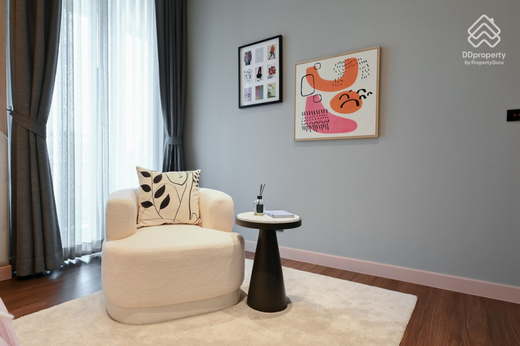 Bangkok-Boulevard-Ngamwongwan-Review Zenith Type_42