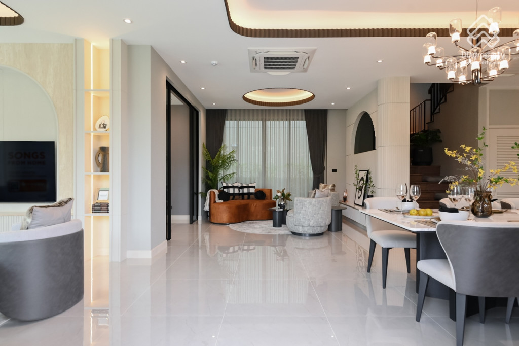 Bangkok-Boulevard-Ngamwongwan-Review Zenith Type_8