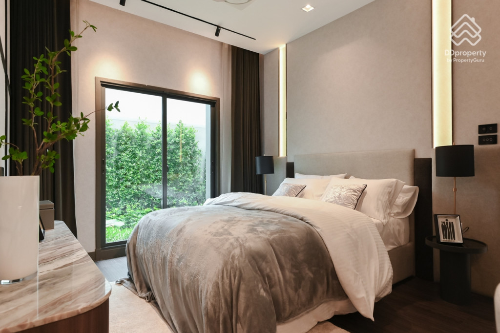 Bangkok-boulevard-Vibhavadi-Phaholyothin-2-Celestia Type_12