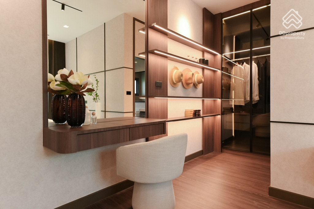 Bangkok-boulevard-Vibhavadi-Phaholyothin-2-Celestia Type_13