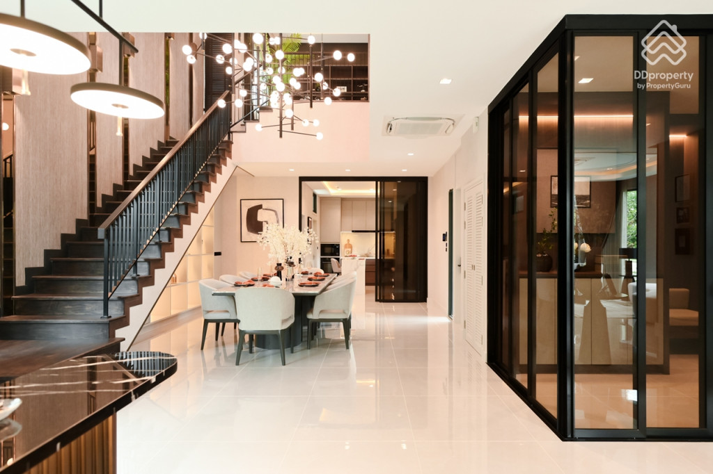 Bangkok-boulevard-Vibhavadi-Phaholyothin-2-Celestia Type_17