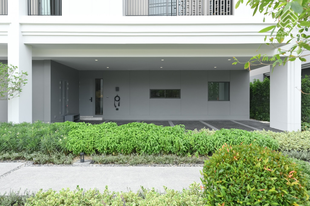 Bangkok-boulevard-Vibhavadi-Phaholyothin-2-Celestia Type_2