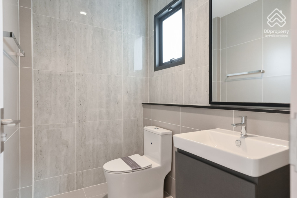 Bangkok-boulevard-Vibhavadi-Phaholyothin-2-Celestia Type_23