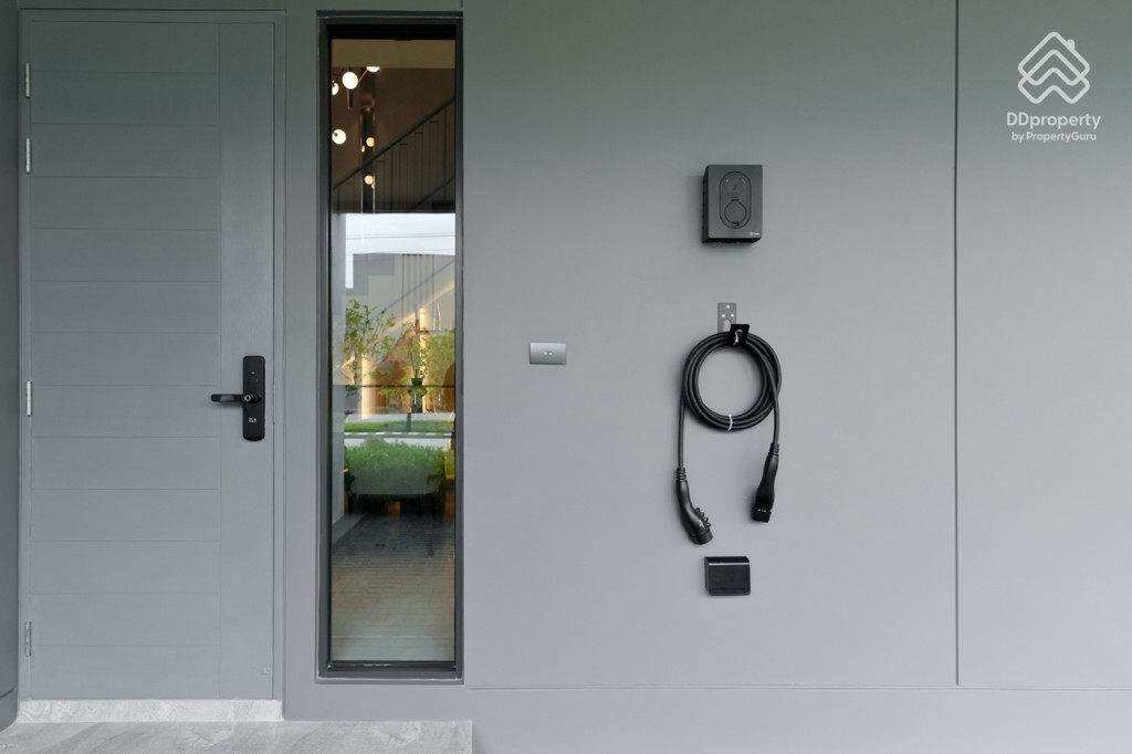 Bangkok-boulevard-Vibhavadi-Phaholyothin-2-Celestia Type_4