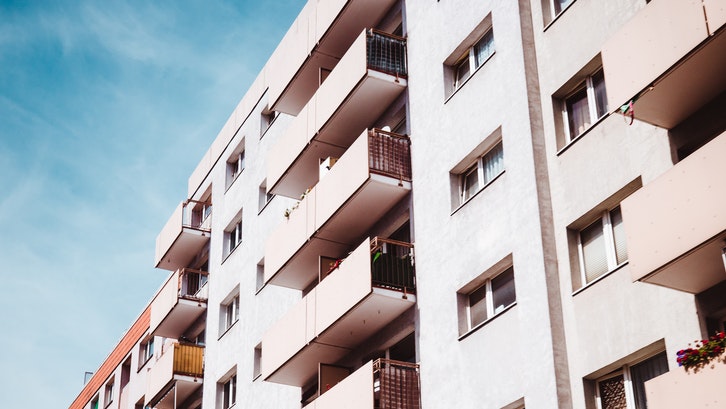 Panduan Sewa Rumah Dan Apartemen Terlengkap Rumah Com<script async src=